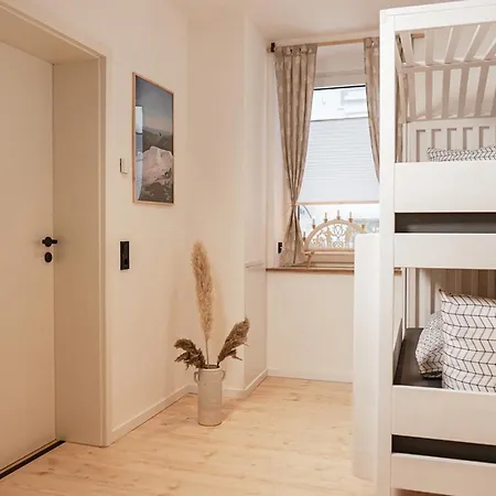Erwin Apartment *